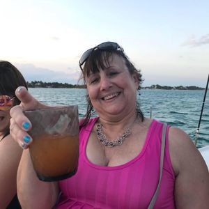 Meet your Posher, Diane